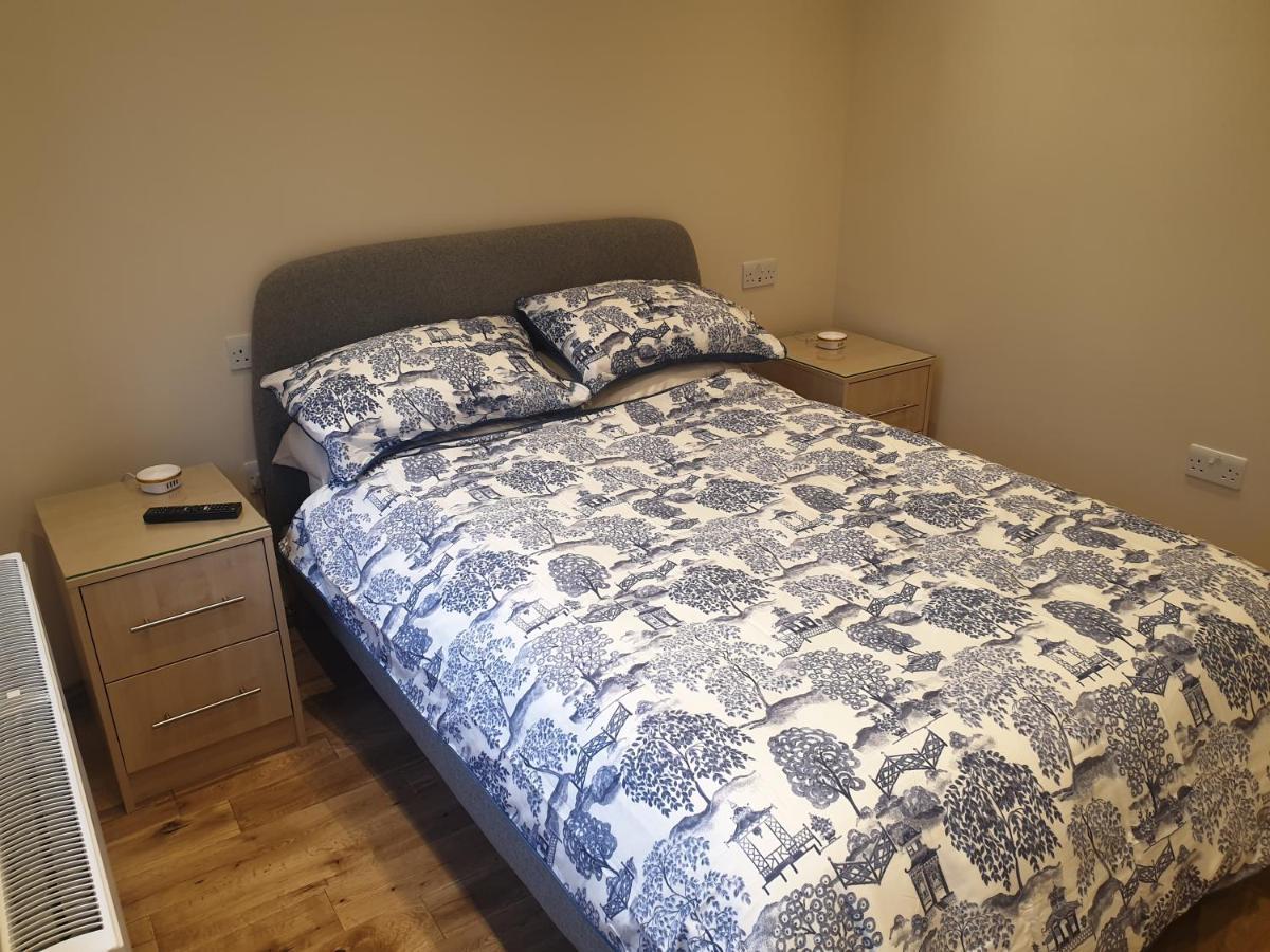 London Luxury Apartments 4 Min Walk From Ilford Station, With Free Parking Free Wifi Exterior photo